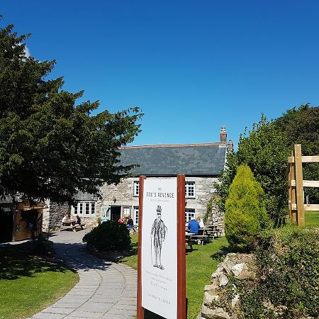 Carvynick Holiday Park Saint Enoder Buitenkant foto